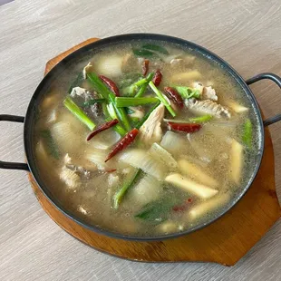 Korean chicken stew with kal guk soo
닭한마리 칼국수