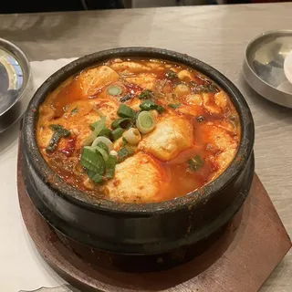 2. Assorted Soon Tofu