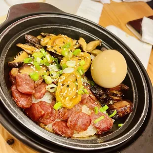 Abalone clay pot rice