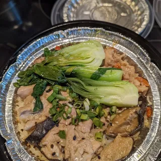 Chicken & Mushroom / 冬菇滑鸡 (18+ Mins Waiting Time! )