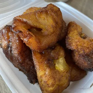 a plate of fried food