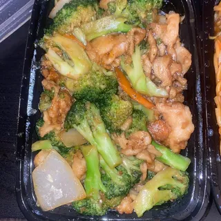 31. Chicken with Broccoli