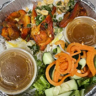 R1. Grilled Chicken with Caramel Sauce Rice Noodles Bowl