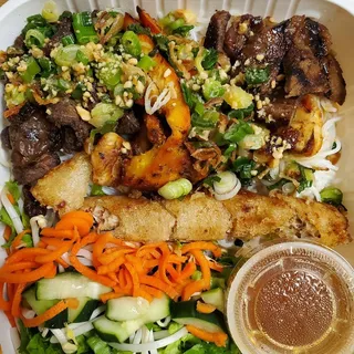 R6. Grilled Combination Rice Noodles Bowl