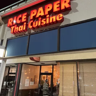 the front entrance of a restaurant