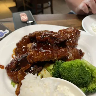 Orange beef with broccoli