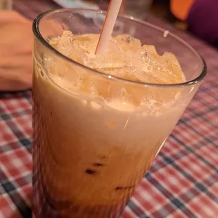 dessert, drink