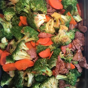 Beef broccoli!  Yummy !
