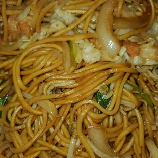 Shrimp chow mein