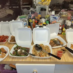 This is what&apos;s left AFTER 6 people gorged themselves! Unbelievable! I&apos;m sold.