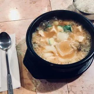 6. Dan Jang Ji-Gae Soup