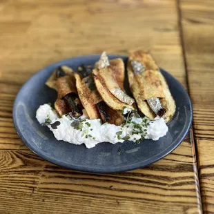 The yummiest Sardine Chips with Horseradish, Creme Fraiche!!
