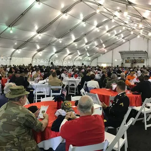 Richard Jones BBQ Catering feeding 1000 Vietnam Vets!