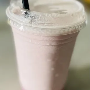 Strawberry banana smoothie