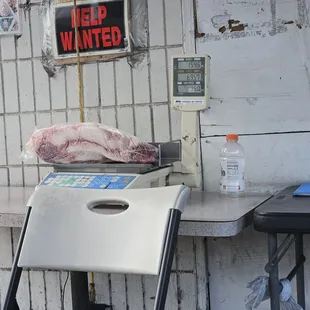 Briskets come in random weight, so Richard weighs them to find out
