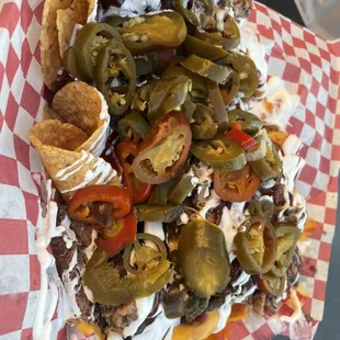 Loaded tri tip nachos