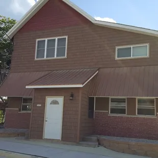 a side view of the house