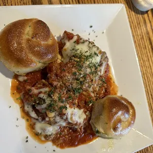 Stuffed Shells Alla Bolognese