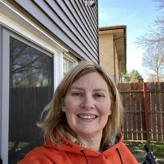 Cindy W.