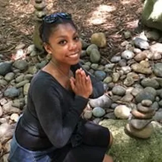 Chantelle B.