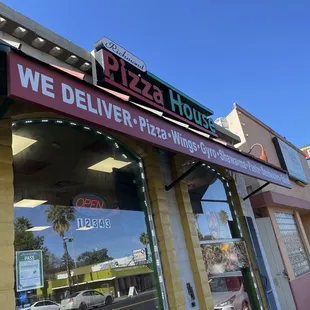 Exterior of Richmond Pizza House in Richmond.
