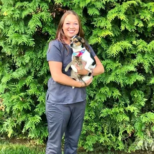 Meet Kourtney, one of our great vet techs!