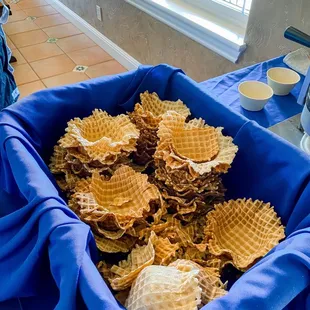 Wedding rehearsal treats! Fresh made cones| July 2023