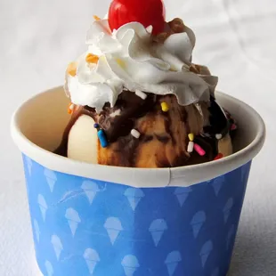 Build Your Own Sundae | Rich&apos;s Ice Cream Catering