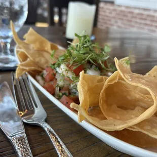 Shrimp ceviche with chips