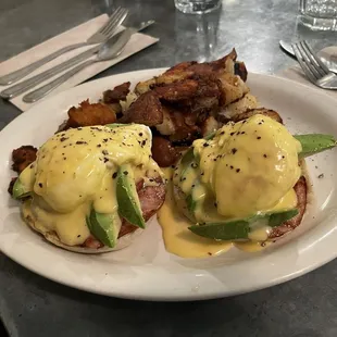 Eggs royale