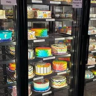 Custom Cakes