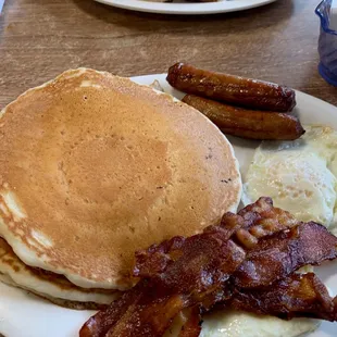 Typical American breakfast ;-). It was really good.