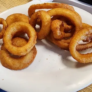 Look at those pretty onion rings.