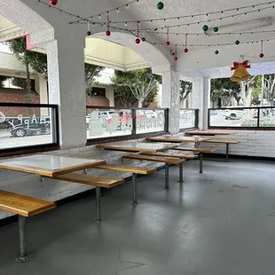 sushi and sashimi, interior