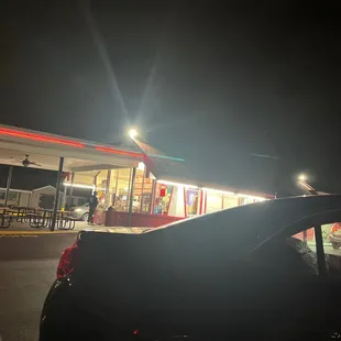 Looks dead now, but there was a line out the parking lot.
