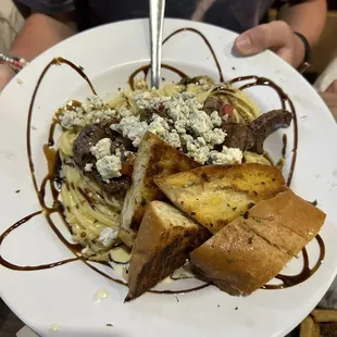 Steak Balsamic Alfredo Pasta