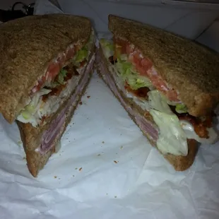 Club sandwich boom!