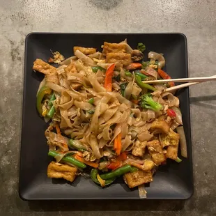 Drunken Noodle w/ Tofu