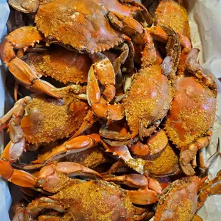 1 dozen crabs already steamed