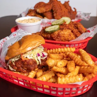 chicken, poultry, bbq wings, bbq chicken, food, chicken wings, chicken wings and fried chicken, fried chicken, fried chicken wings