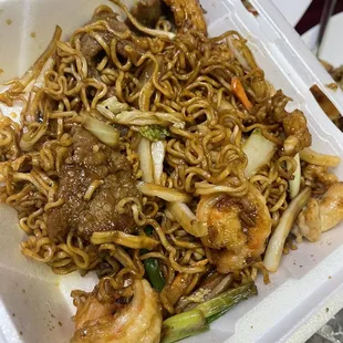 Special House Noodles