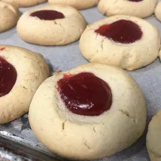 4. Raspberry Cookies