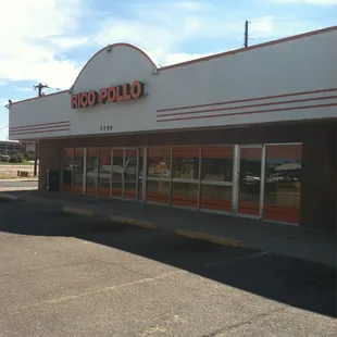 the front of a restaurant