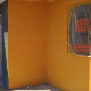 Rico Pollo - front entrance under construction