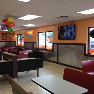 Rico Pollo - dining area (north side)