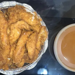 Chicharrones de pollo Sin Hueso Habichuelas