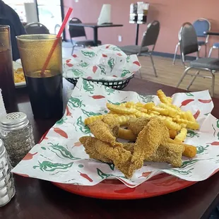 chicken wings and fried chicken, food