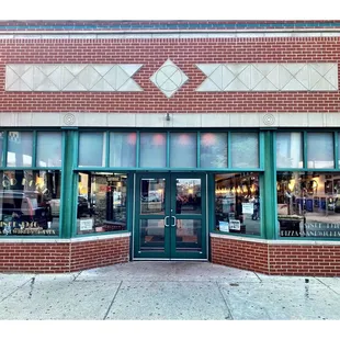 Outside Ricobene&apos;s .252 W 26th St, Chicago, IL  Italian Food ,Pizzas ,Italian Beef ,Sandwiches included Famous Breaded Steak Sandwich.Cool!