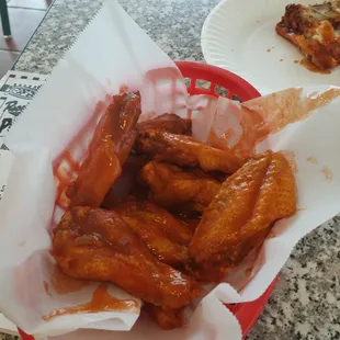 Mmmmm mmmm good. Best wings in town. Hands down.