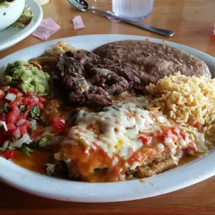 El Gallo plate.  Large portion of chile rellenos and 3 ounces of beef fajita meat for only $11.99.